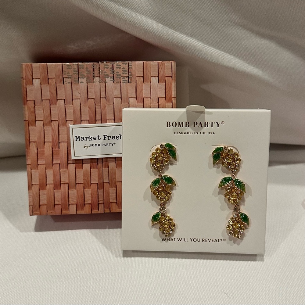 bomb party market fresh collection earrings "meet you in the summer"